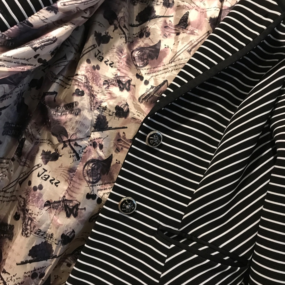 Jacket - Picture 2 of 3